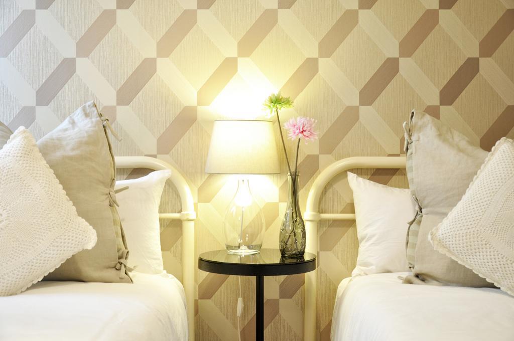 Chic & Cheap Appartement Barcelona Kamer foto