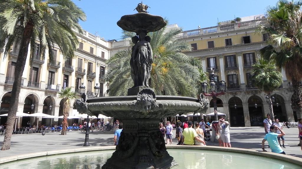 Chic & Cheap Appartement Barcelona Buitenkant foto